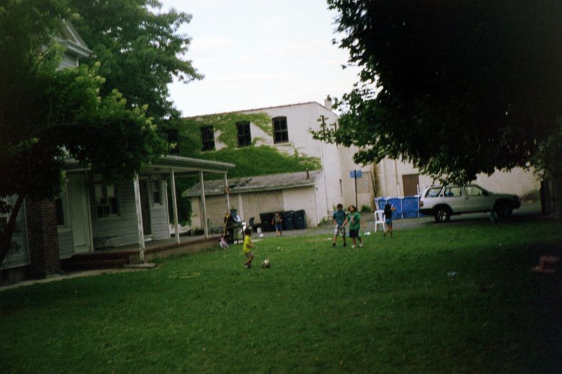 credit: M. Pitter / In Parentheses